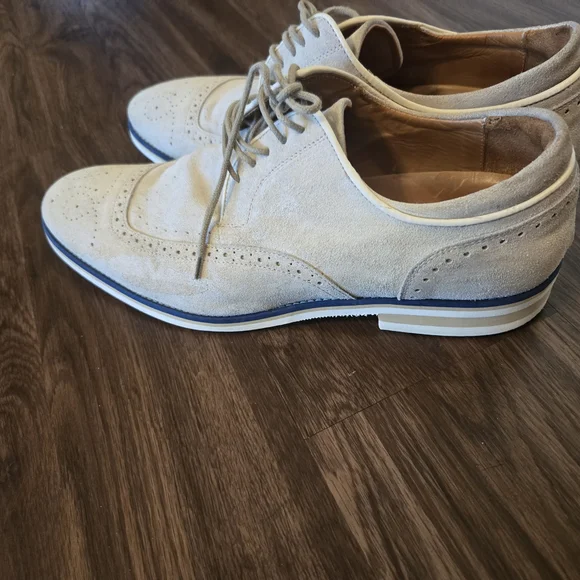 Cream Suede Bacco Bucci Wingtip Shoes Size 11.5 Mens - Picture 3 of 11